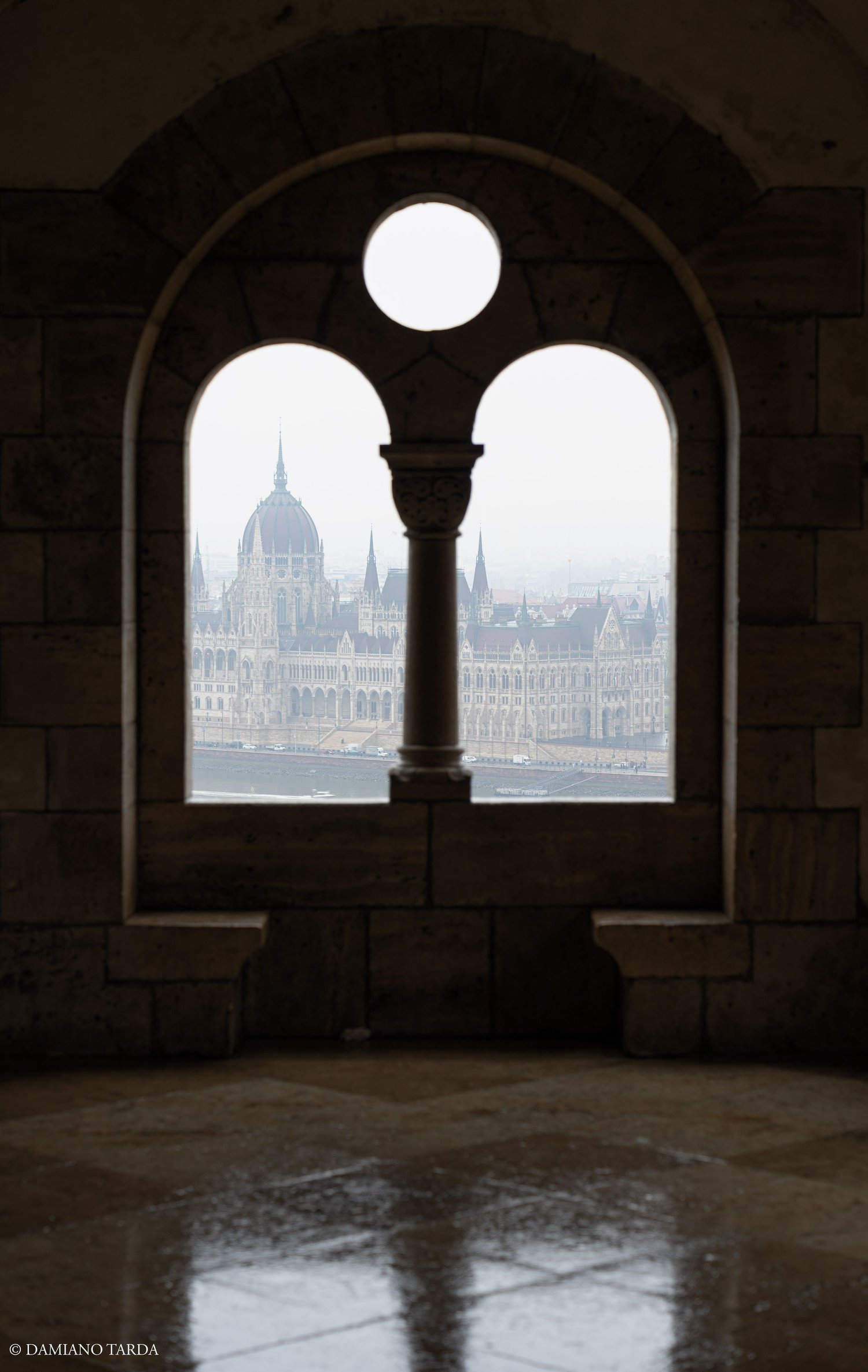 Budapest. Veduta del parlamento dal bastione dei pescatori. Ungheria, foto paesaggistica. Hungary