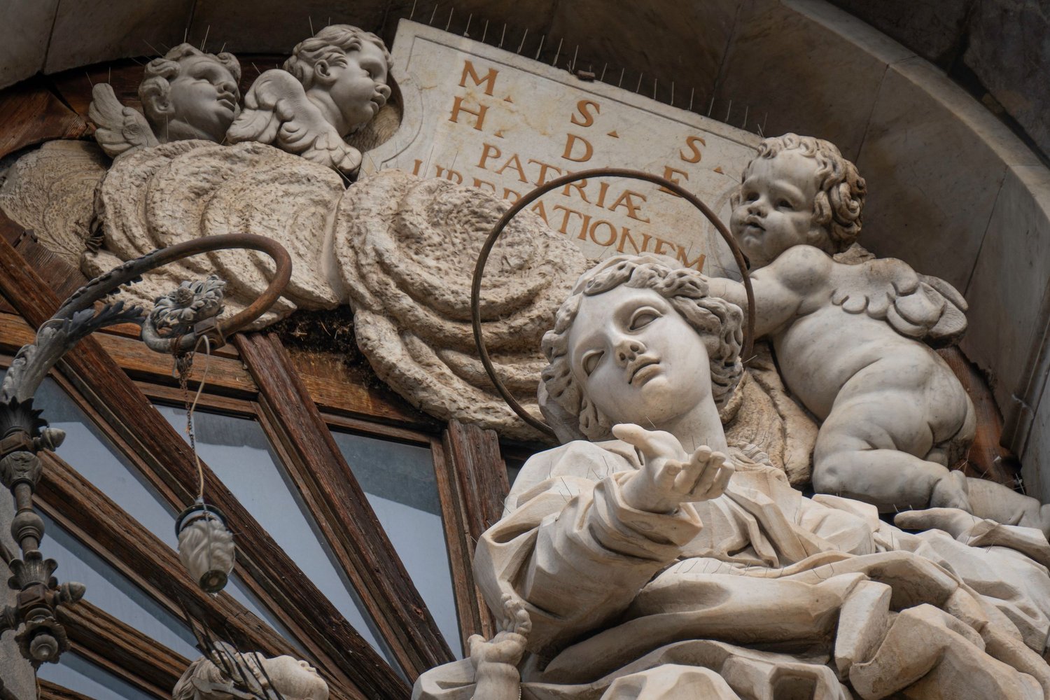 Statua sant'Agata, facciata tardo barocca della cattedrale di Catania